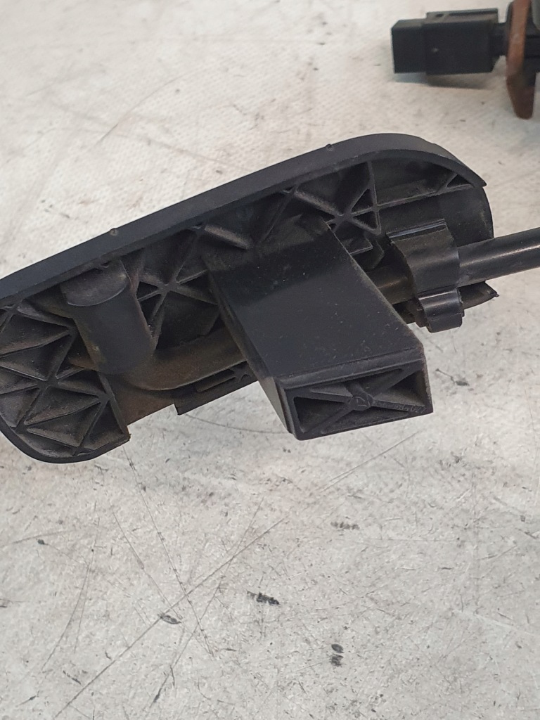 фото №11, Потенціометр газу оригінальний номер 18002-ax700 + педаль гальма nissan micra k12 03r.