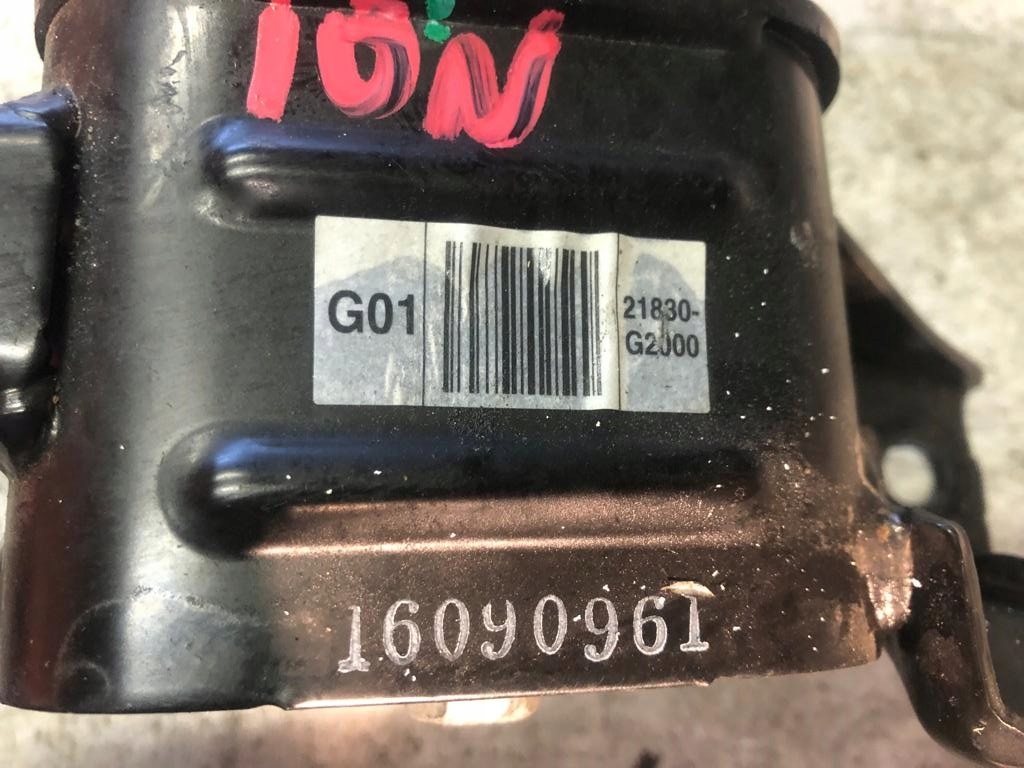 фото №10, Hyundai ioniq 1.6h 2019 подушка коробки передач