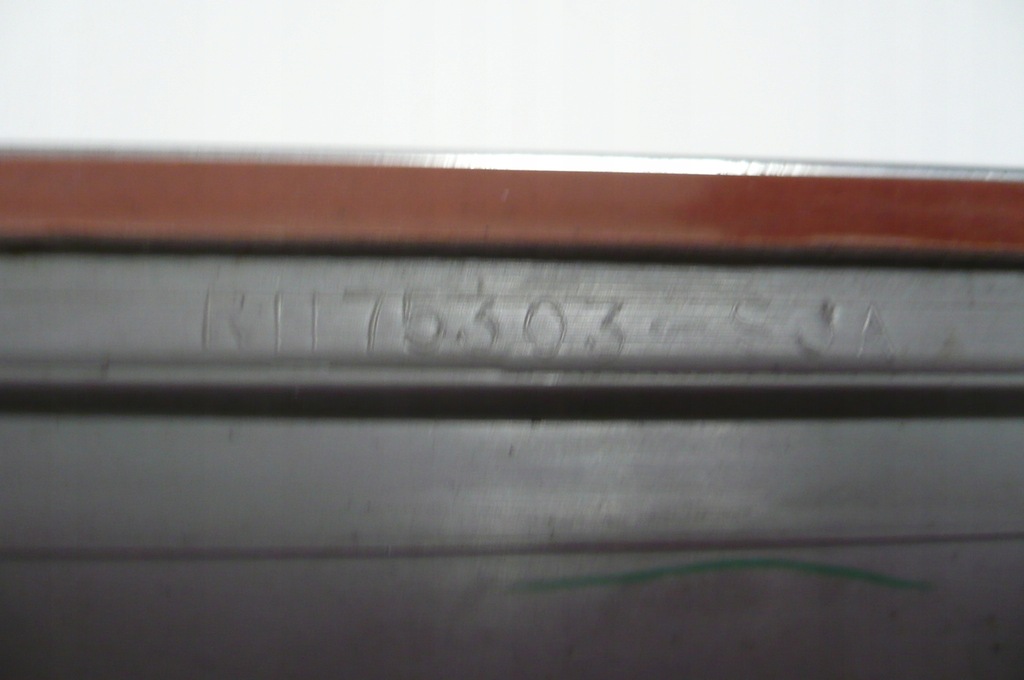 фото №11, Honda legend iv молдинг дверь правая задняя 04-12