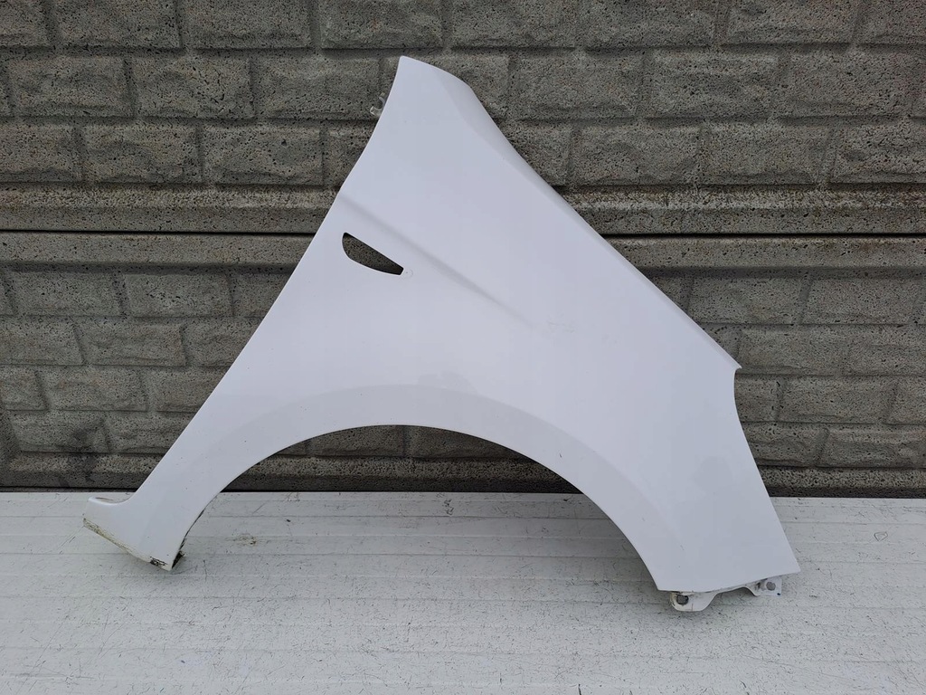 фото №1, Крыло правый передний hyundai i20 08-12