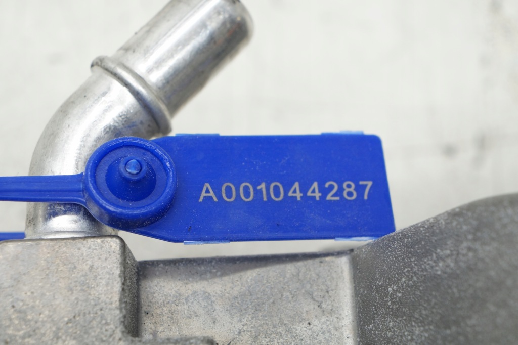 Volvo xc60 2 17r t8 конвертер інвертор інвертор 31673500 Зі Шроту