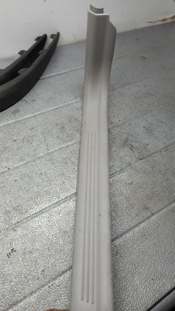 фото №1, Молдинг порог правая volvo c30