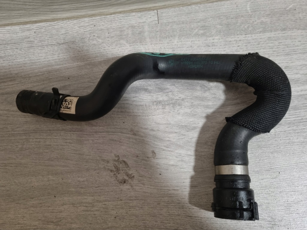 Bmw 1 f20 2.0d пабтрубок  труба шланг воды Оригинал