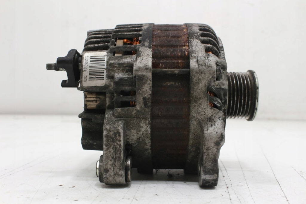 Генератор 8200960538 1.6 2.0 dci renault с Разборки