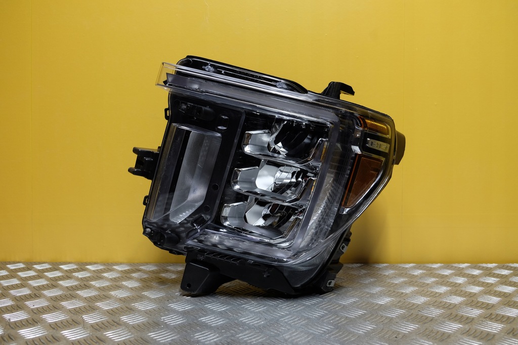фото №1, Gmc sierra 2500 3500 hd base 2020- фара лампа led l usa