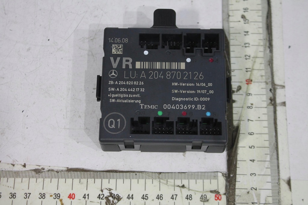 фото №1, Модуль дверь rawy перед a2048702126 mercedes w204