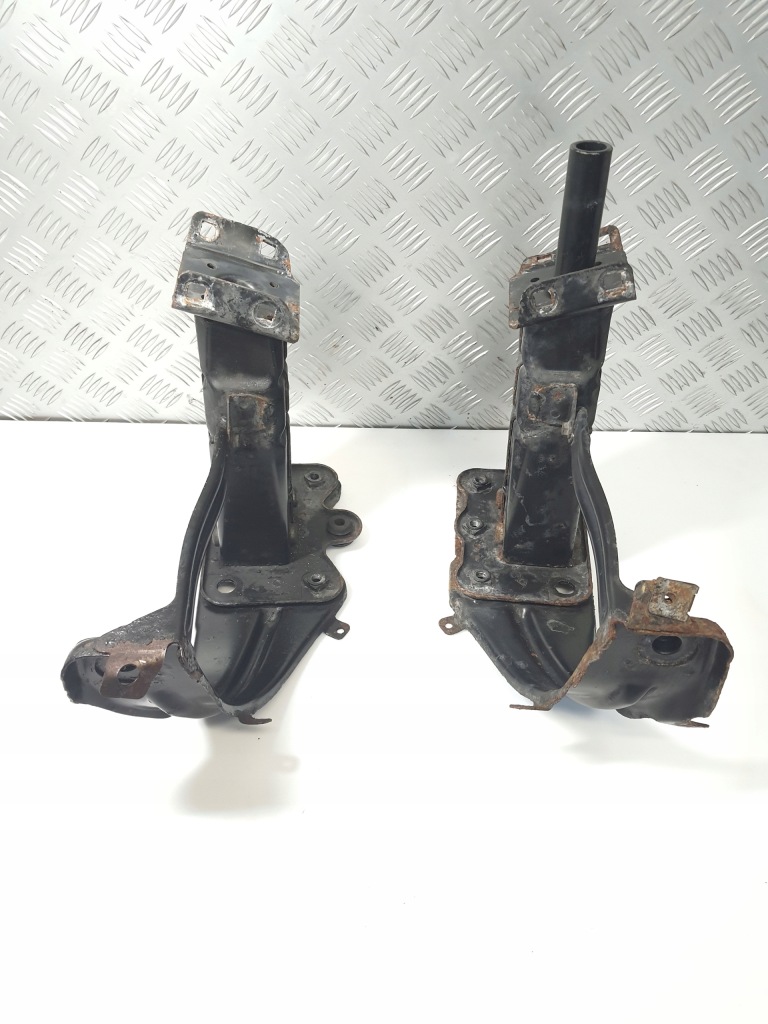 фото №1, Абсорбер зона деформации правый/левый перед mercedes c219 w219