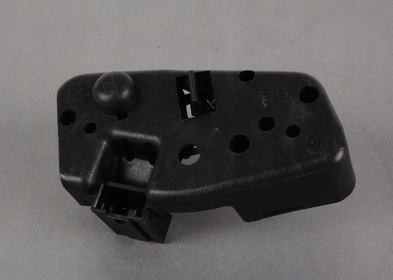 фото №9, Роз'єм лампочка ліва bmw e46 63217165743