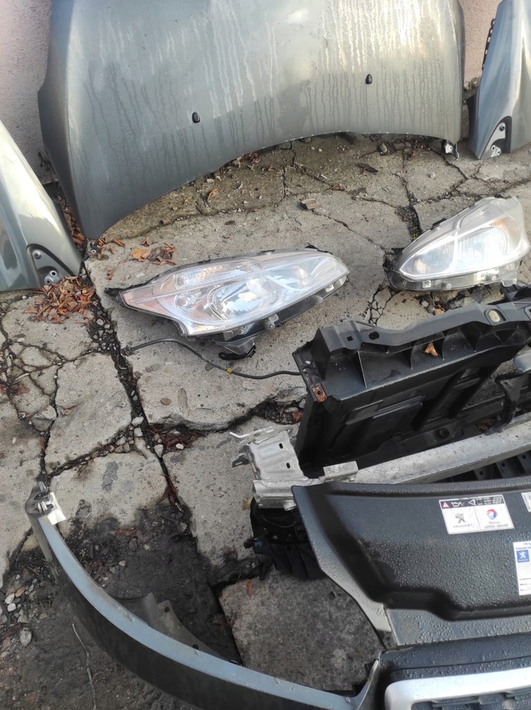 фото №5, Peugeot 208 i pas радіатор