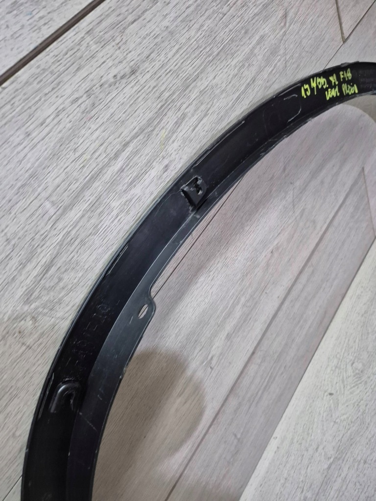 13733. bmw x1 f48 молдинг крило ліве перед 7332337 Київ