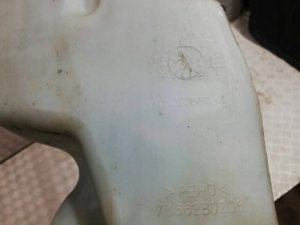 фото №6, Бачок омивача peugeot rcz