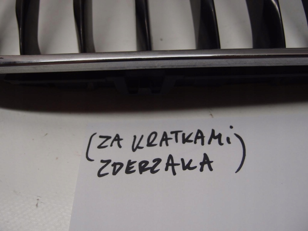 Решётка радиатора решётка бампера правый  bmw x1 f48 7383364 Оригинал