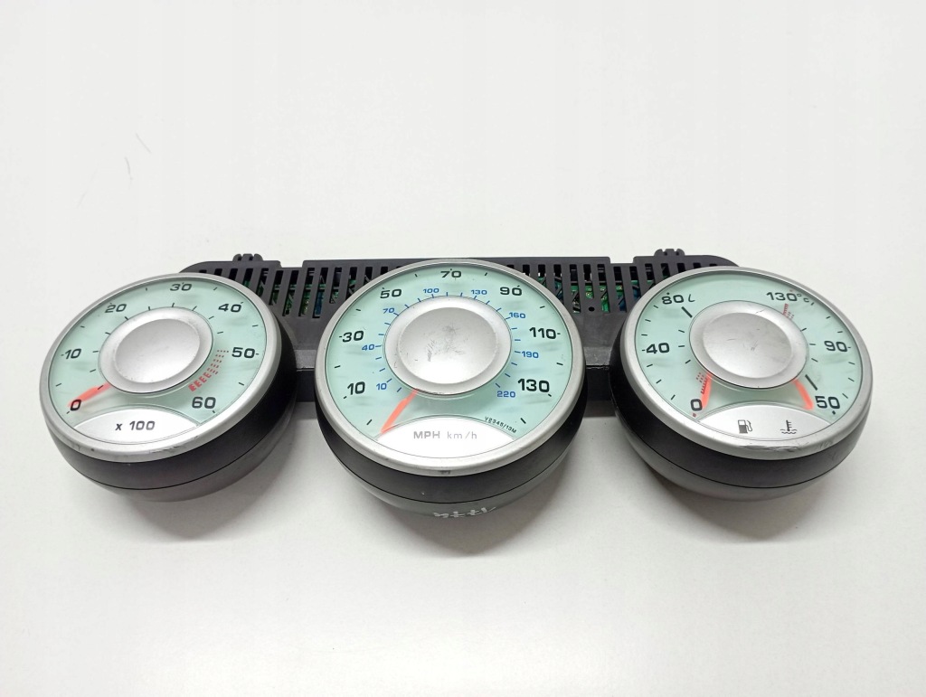 фото №1, 2003 citroen c8 лічильник 1484583080