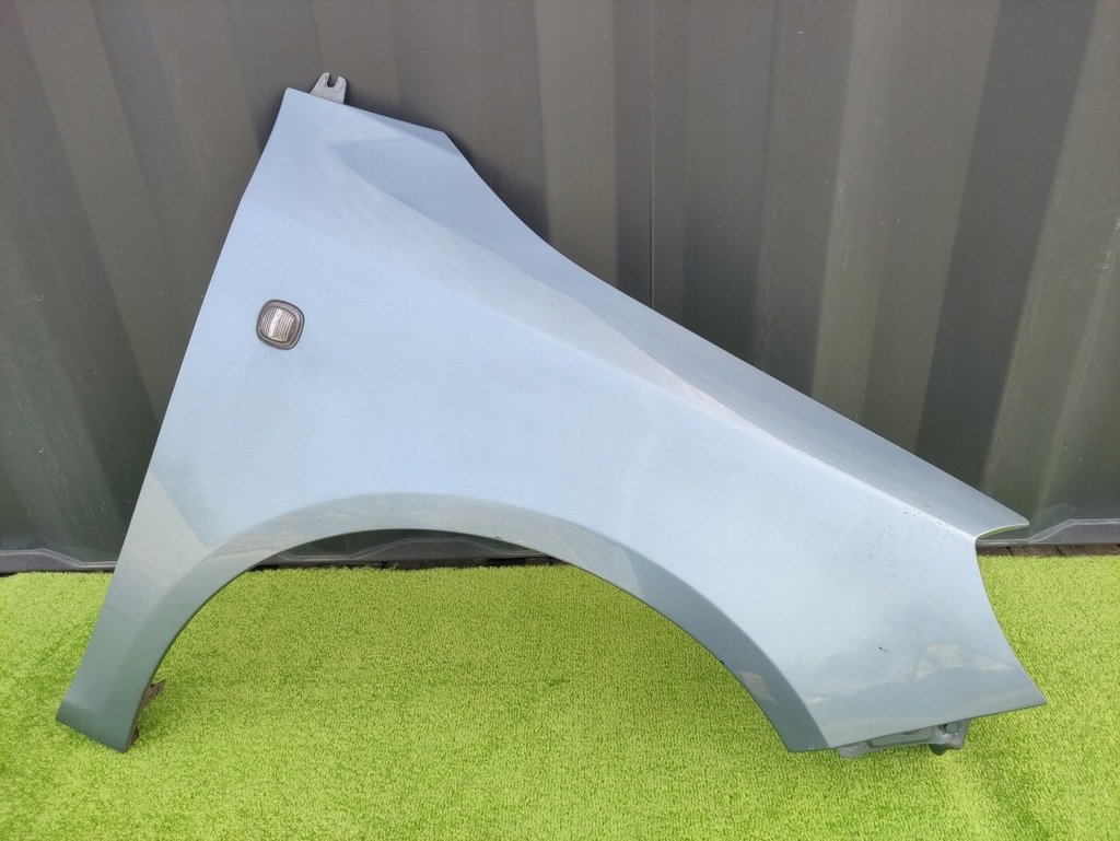 фото №1, Skoda fabia ii roomster 06- крила правий lf5x/9154