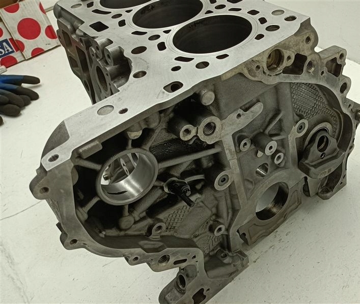 фото №9, Блок двигуна номінал mini cooper f56 f55 bmw x1 x2 f48 b37 b37c15a 1.5d