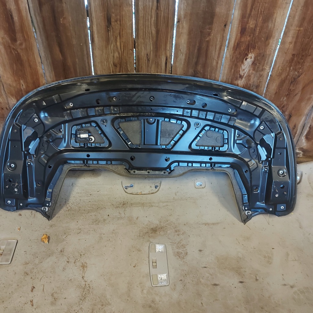 Накладка кришка дах bmw f23 кабріолет в Україні