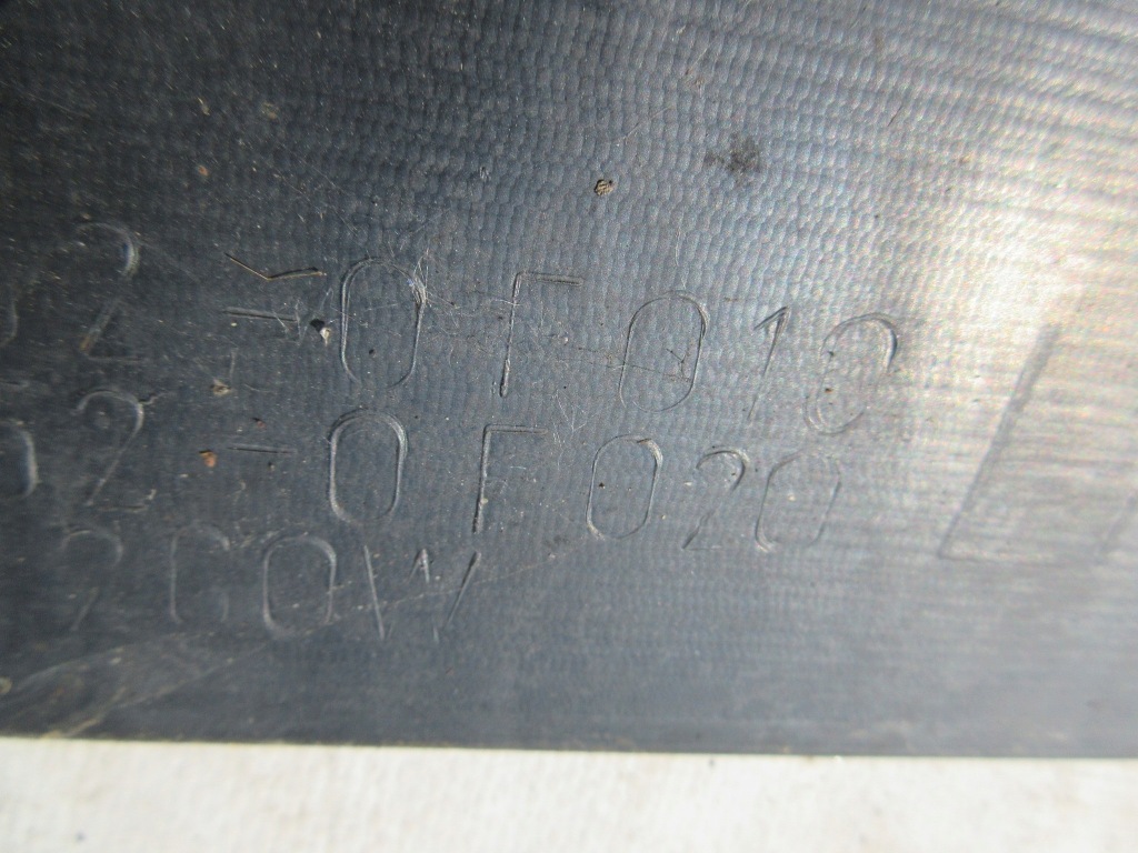 фото №8, Toyota corolla verso ii лівий поріг молдинг поріг