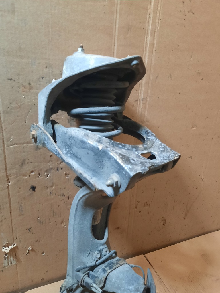 фото №15, Амортизатор амортизационная стойка поворотный кулак левый перед peugeot 407 1.8b 85kw