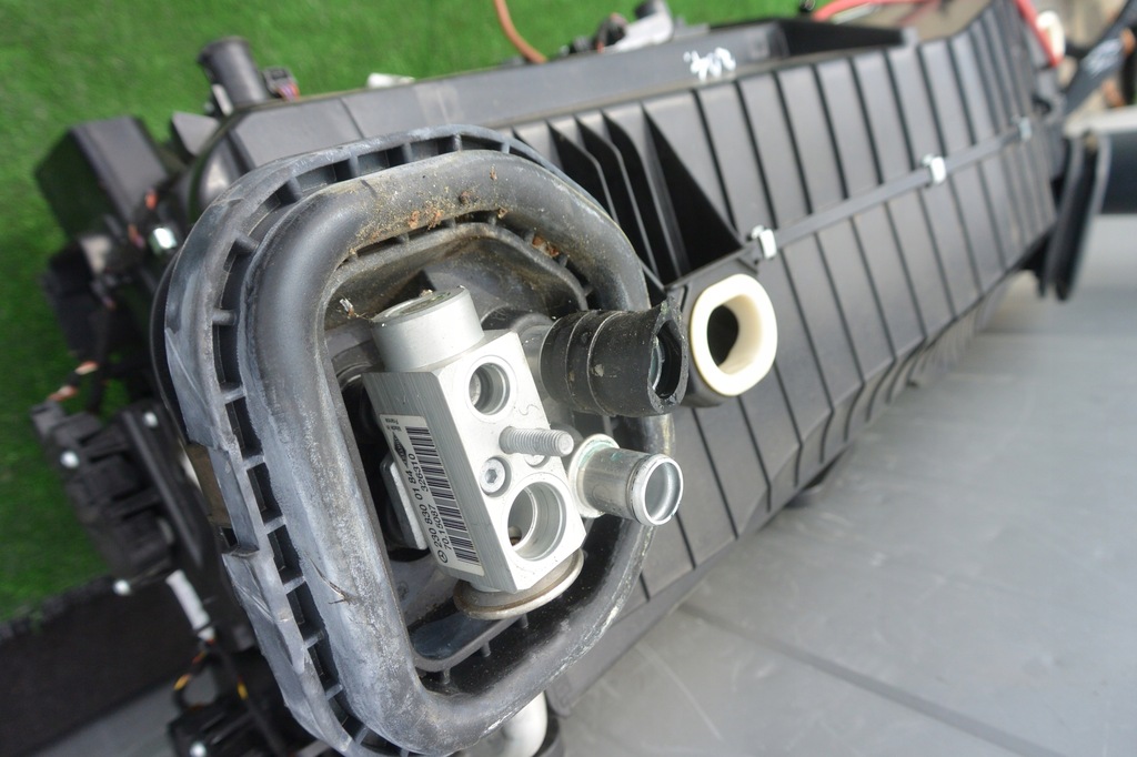 фото №8, Отопитель kpl mercedes c-klasa w204 eu