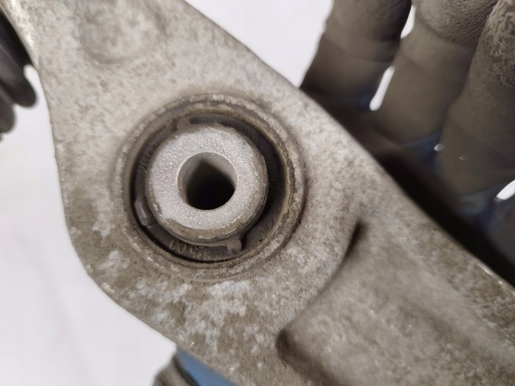 фото №12, Audi a6 c8 a7 q7 q8 рычаг нижний левый перед 4m0407155e