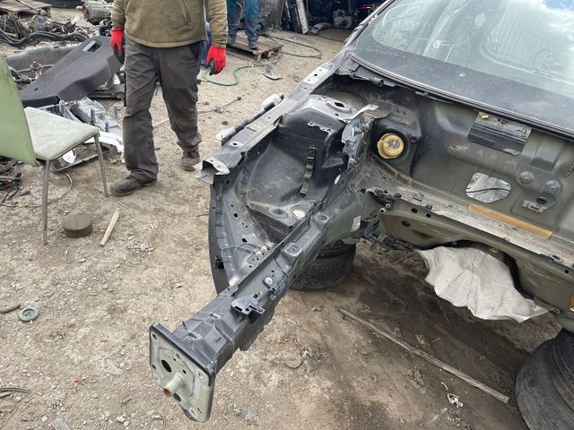 фото №4, Volvo v60 s60 четверть правая передняя лонжерон 717