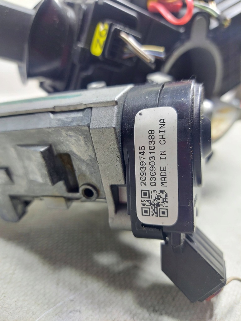 Переключатель подрулевой  рычаг замок зажигания 20939745 opel astra j Недорого