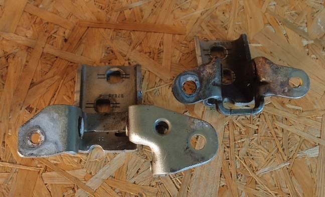 фото №1, Петлі двері правий перед chrysler voyager 08 - 16