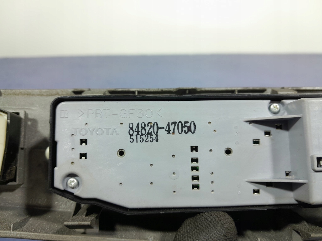 фото №7, Toyota prius ii панель керування вікон дзеркал 84820-47050