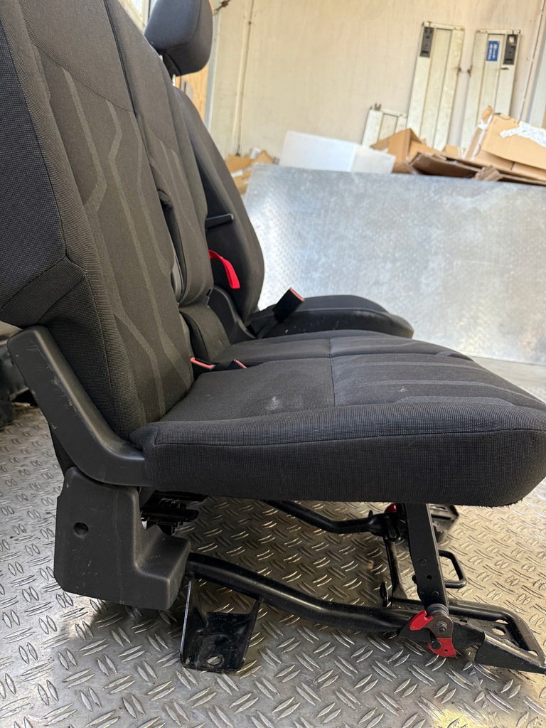 фото №7, Transit connect mk2 13-18 сиденья заднее сиденье комплект стена перегородочная