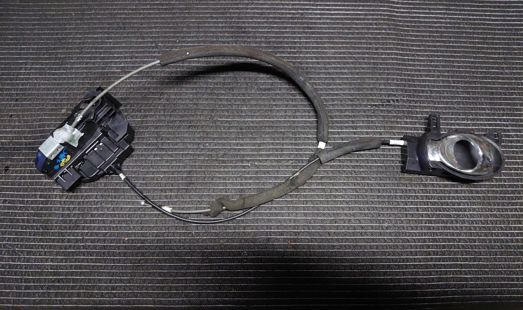 фото №1, Замок двері правий передній nissan juke lift