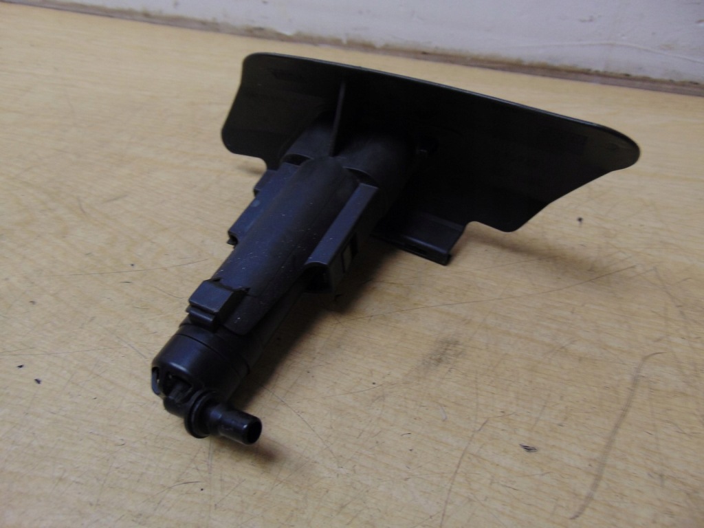 фото №8, Омыватель фара правый vw touran 2010- lh5x