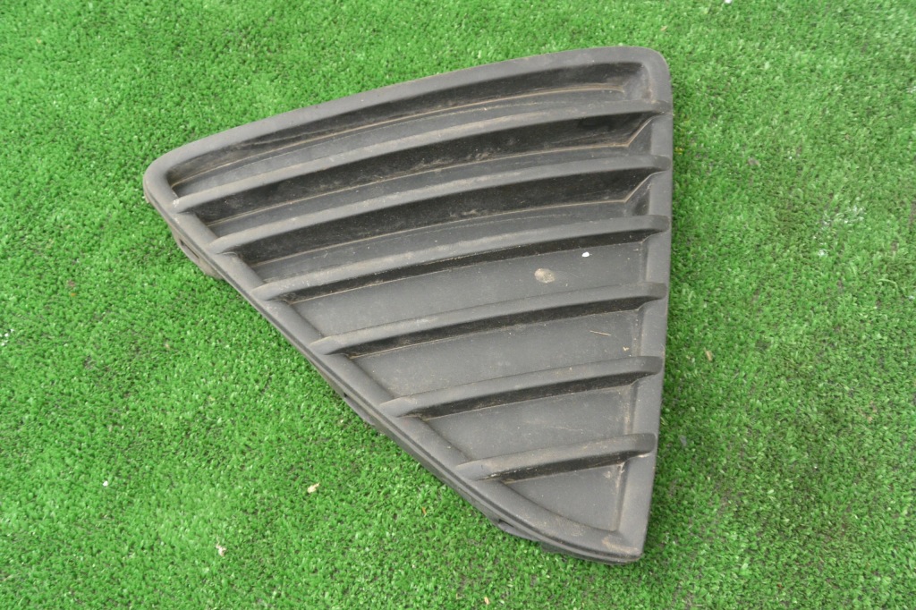 фото №1, Ford оригинальный номер bm51-17k947-ae решётка бампера