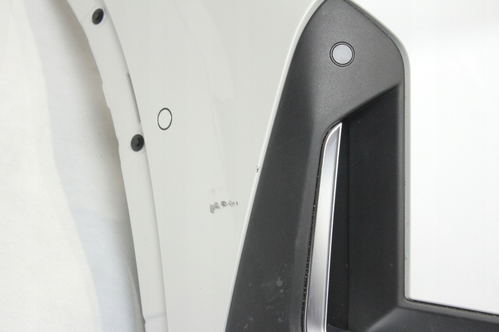 фото №8, Бампер перед x-line bmw u11 x1 a96 mineralweiss