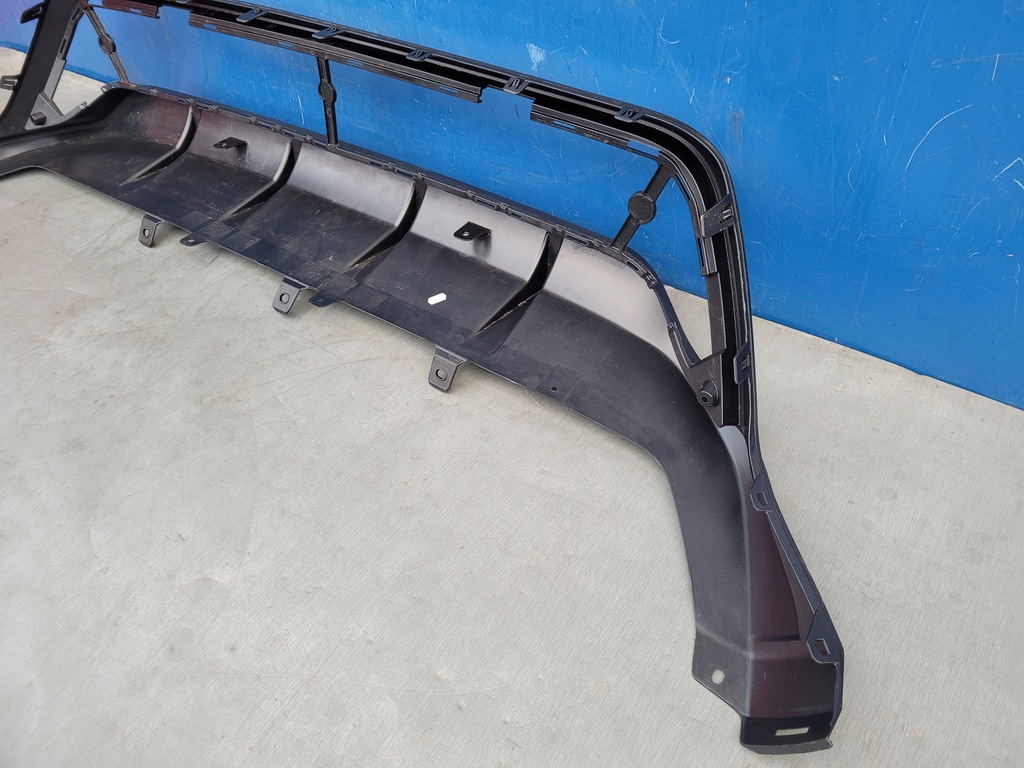 фото №10, Toyota yaris cross gr sport 2023- 23- диффузор бампер dół задний задняя