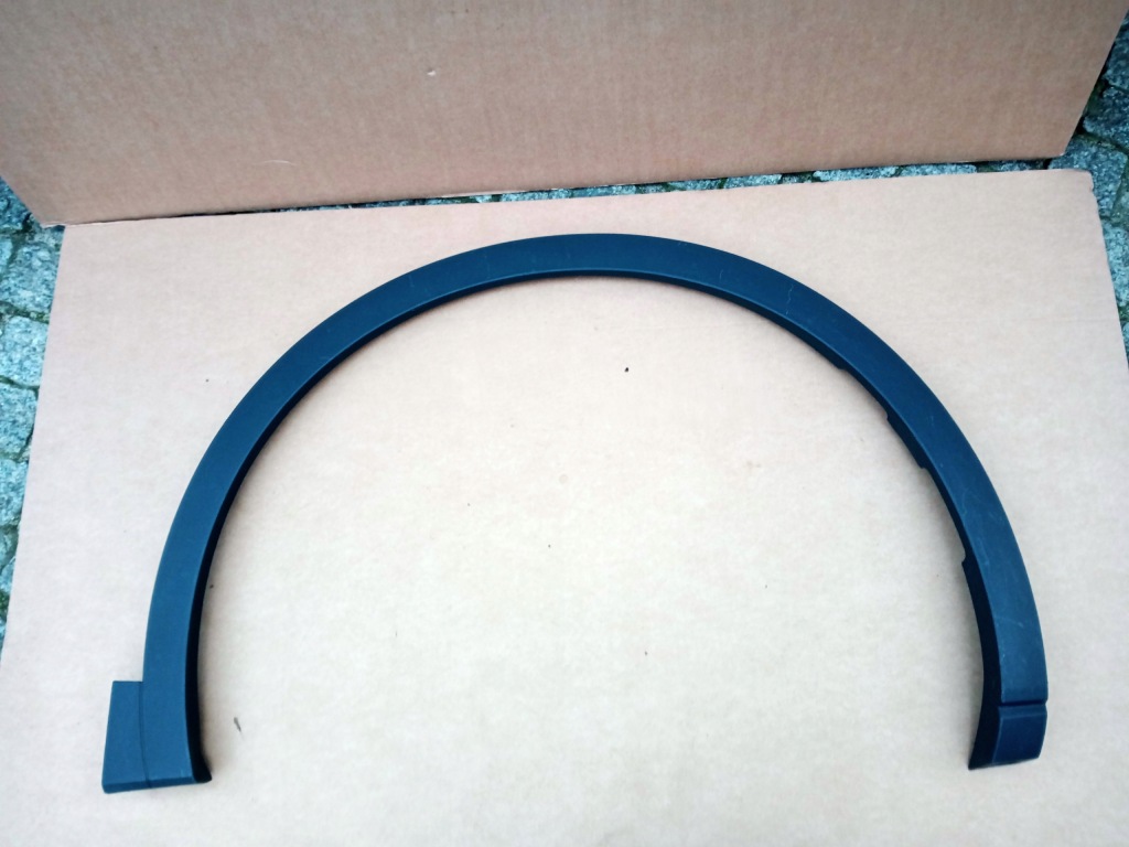 фото №1, Vw id4 права молдинг крила перед 2019r-