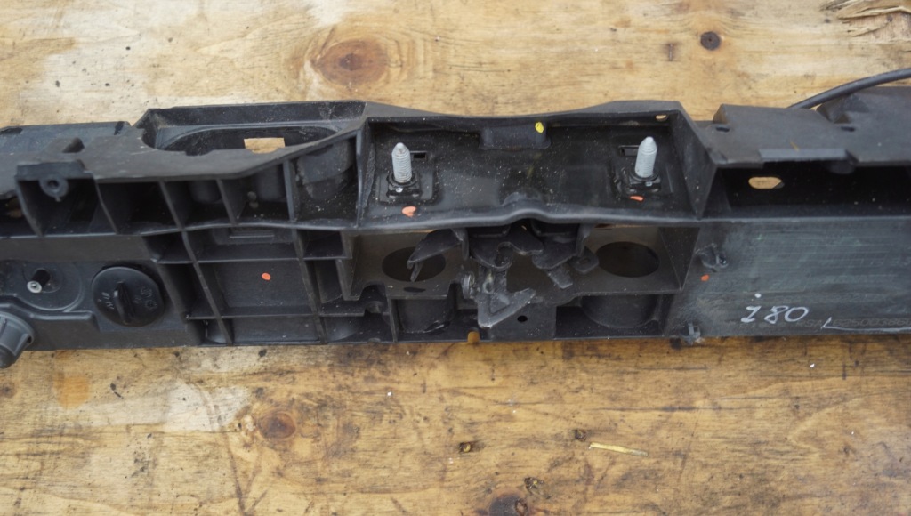 Купить Ремень усилитель верхний перед замок renault clio iv 625003860r