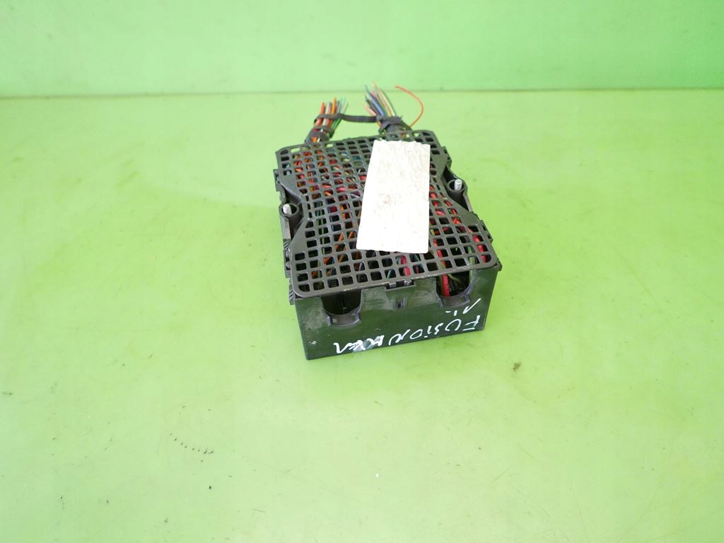 фото №7, Коробка запобіжників ford fusion mk1 i 1.4 02-05