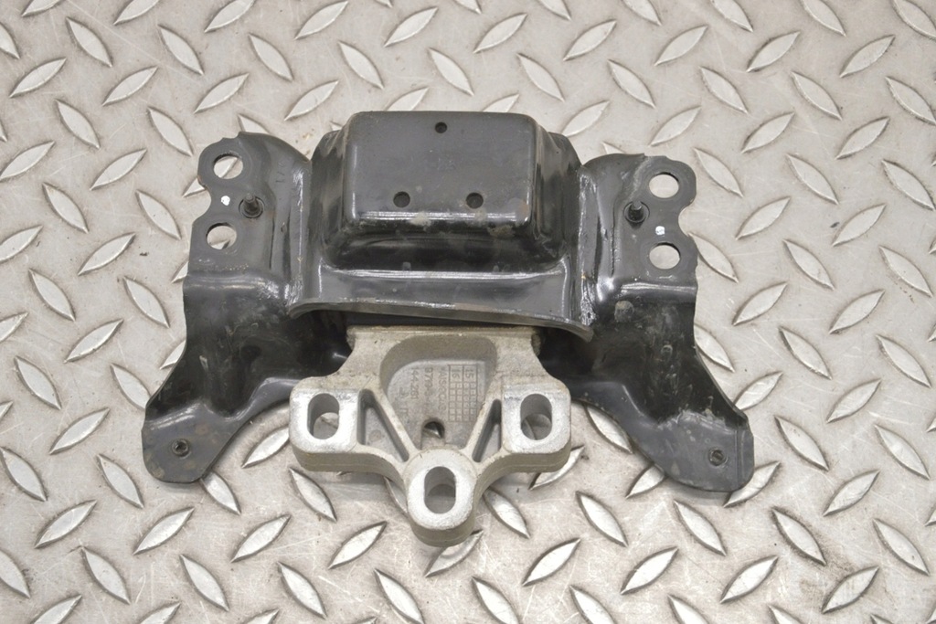 фото №2, Audi s3 кронштейн двигателя левая 8v 2016 rhd