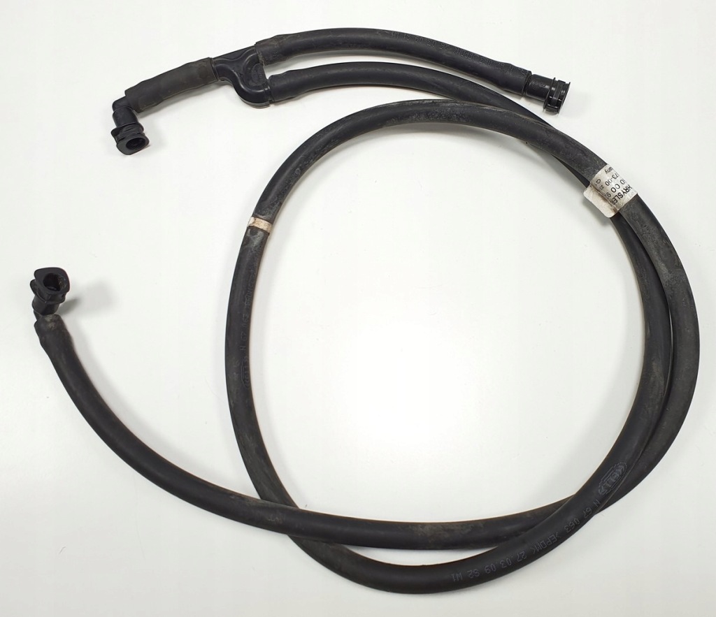 фото №1, Шланг омивача лампа mercedes w212 2128600092