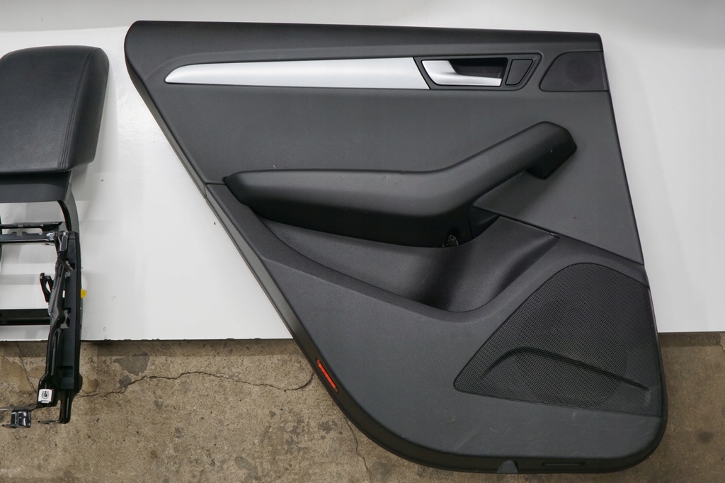 фото №16, Audi q5 8r 09r сиденья заднее сиденье обшивки