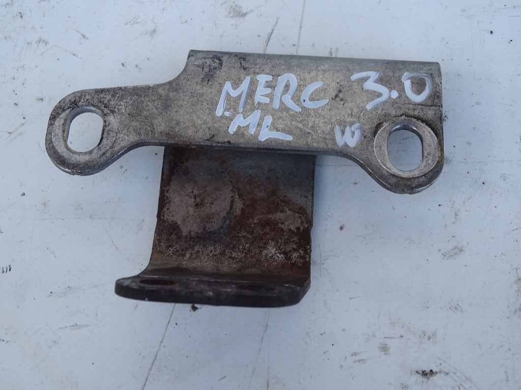 фото №1, Кронштейн зачіп a6420960845g mercedes ml w166