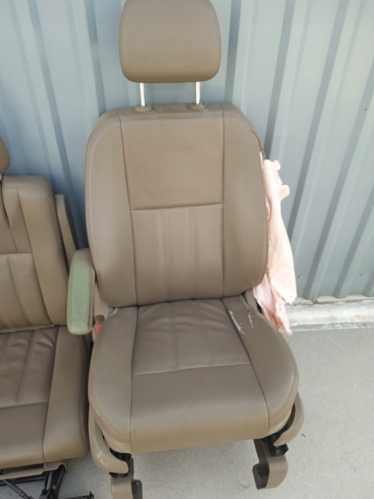 фото №8, Town country v 10- 20 сиденья заднее сиденье комплект usa