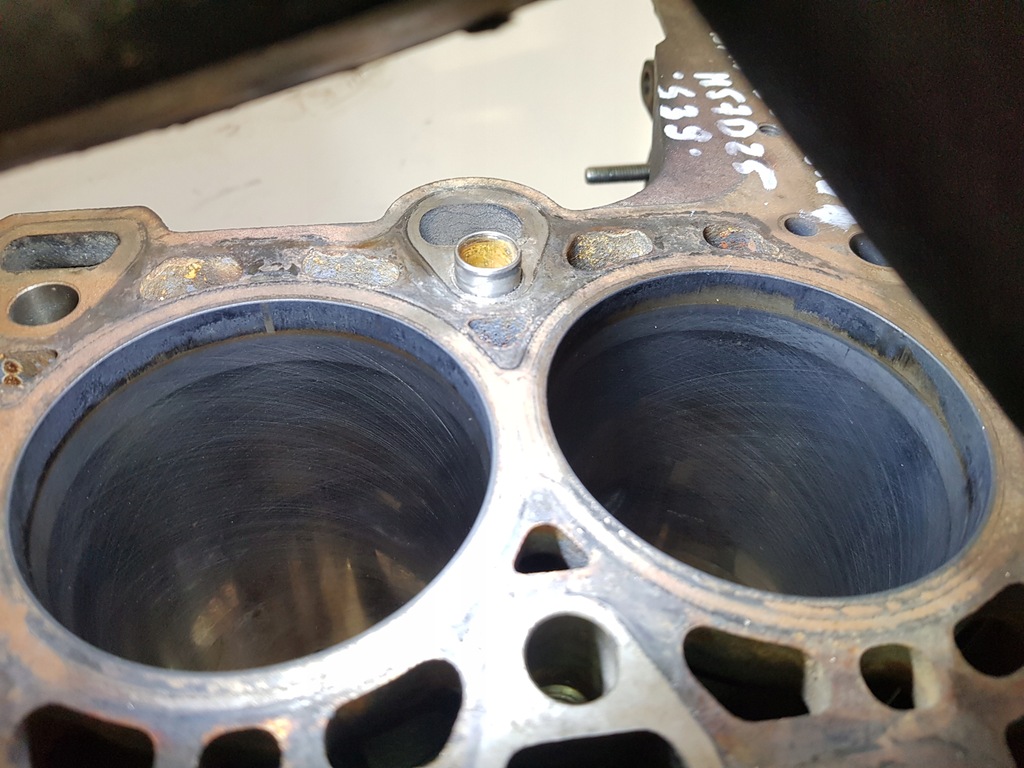 фото №7, Блок двигателя 256d1 bmw e39 2.5d m57d25