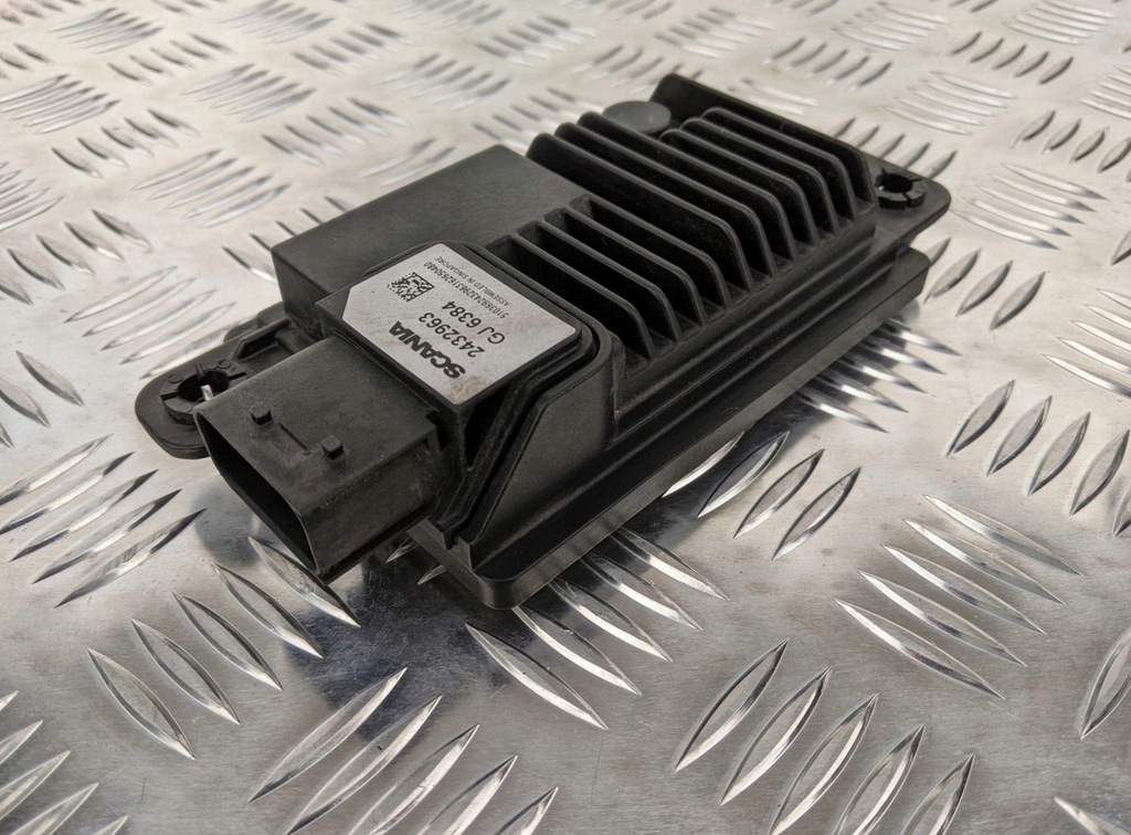 фото №2, Датчик відстані радар scania r s ntg