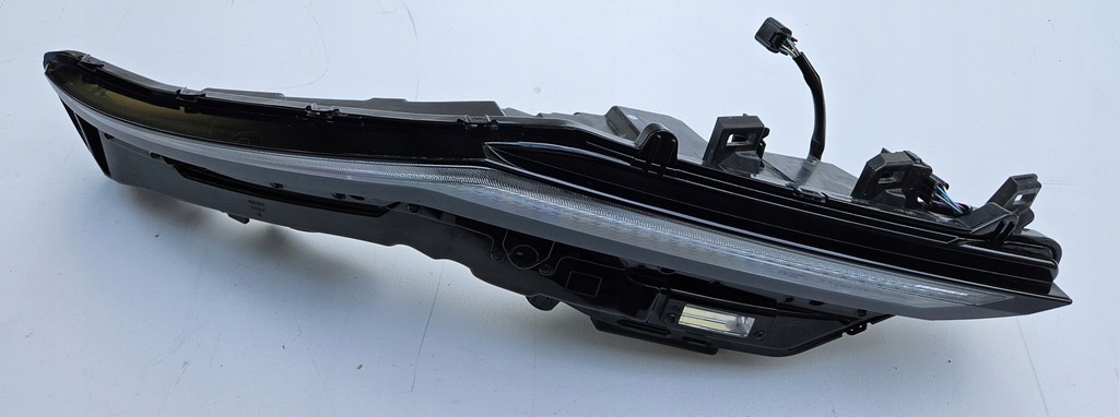 фото №9, Nissan ariya лампа лампы правая верхний нижняя eu om całe