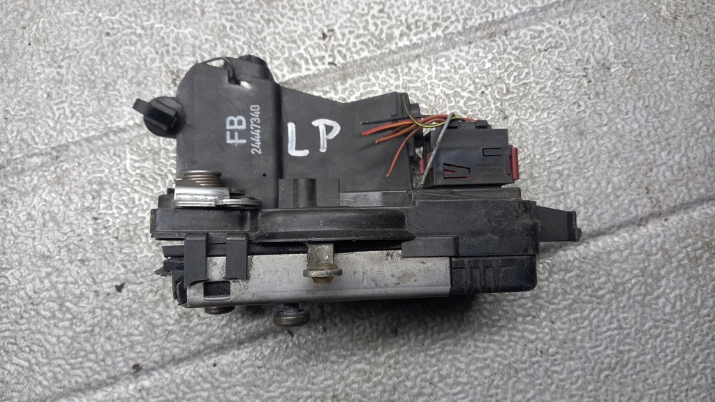 фото №1, Замок левый перед opel vectra 24447340