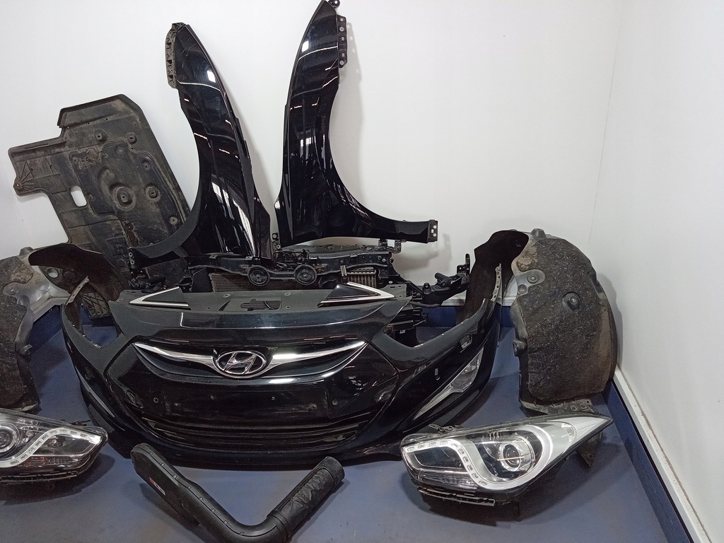 фото №6, Hyundai i40 перед бампер крылья лампы europa