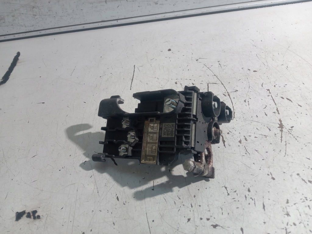 фото №2, Honda hr-v ii клемма plus предохранитель 1.6 d