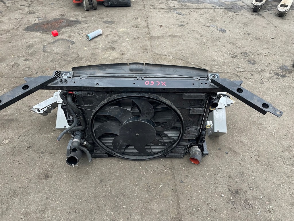 фото №8, Volvo xc60 ii 2.0 t plug in pas усилитель радиатор комплект