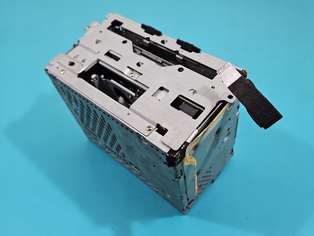 фото №1, Радио заводской infiniti fx i 28188-cg000 pn-2548n радиопроигрыватель